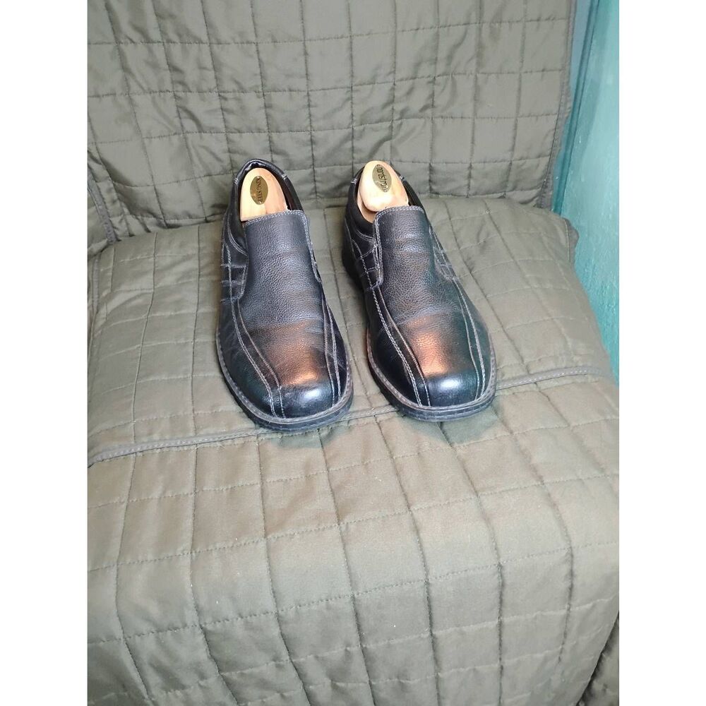 Docker brown leather slip-on